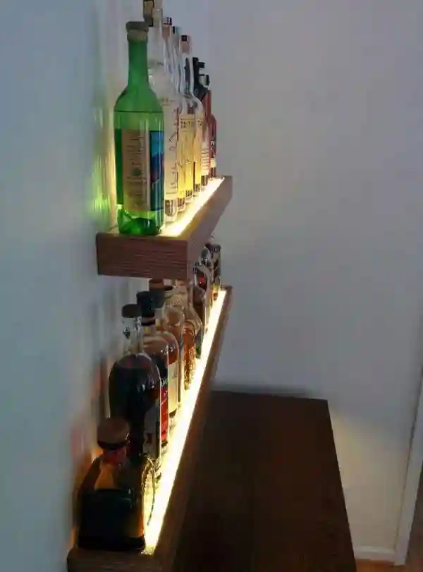 Превращение старой стенки под телевизор в стильный бар с подсветкой