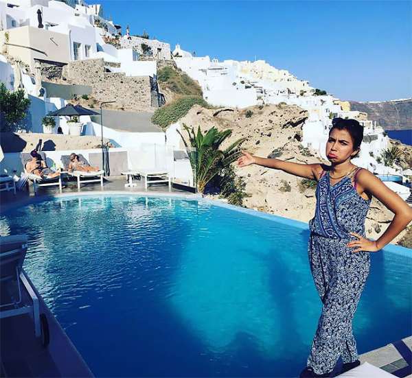 Девушка провела медовый месяц в Греции в одиночестве