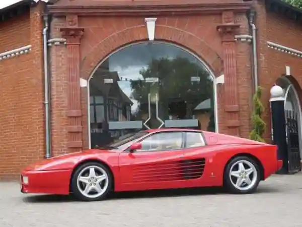 Самый дорогой детский Ferrari Testarossa