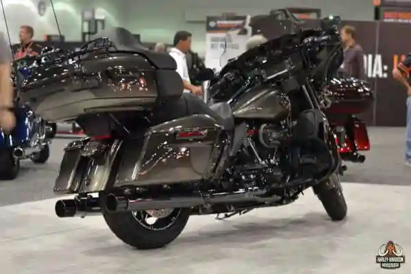 В Лос-Анджелесе представлен 2018 модельный год Harley-Davidson