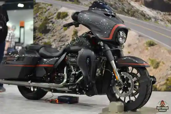 В Лос-Анджелесе представлен 2018 модельный год Harley-Davidson