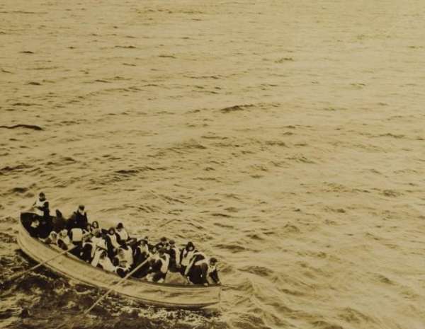 Редкие фото спасения пассажиров «Титаника» выставят на аукцион 