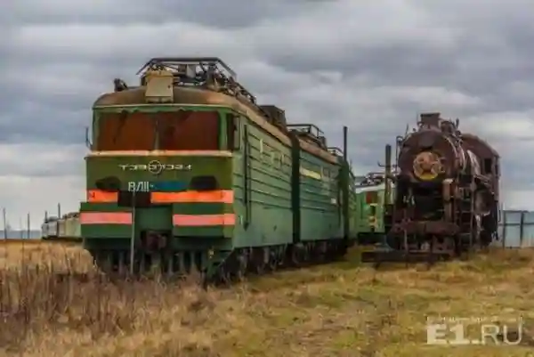 Кладбище старых поездов под Екатеринбургом