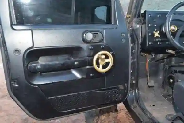 Паровоз Jeep Wrangler. Истинный паропанк