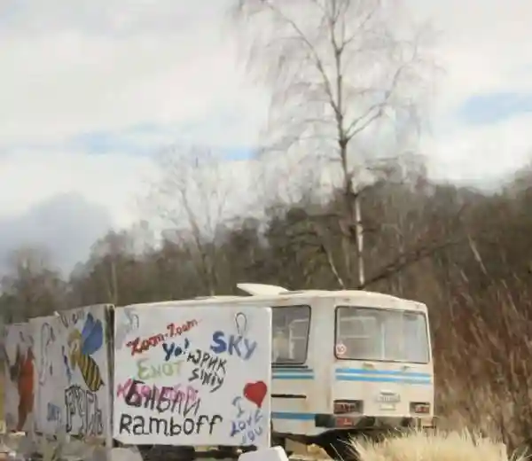 Шикарные автомобильные диорамы с грузовиками и автобусами