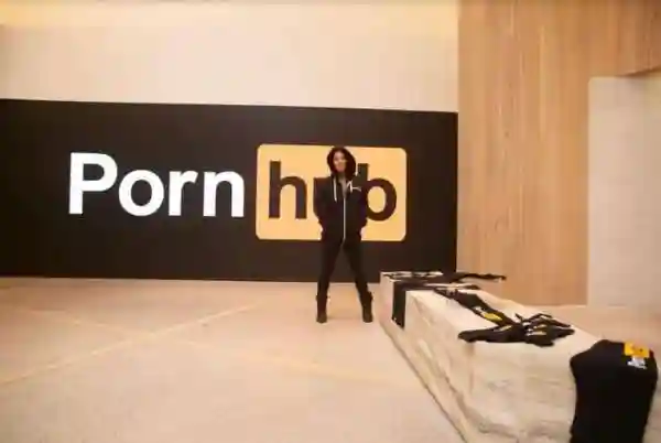 PornHub открыл первый фирменный магазин