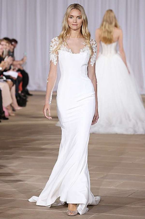 15 лучших платьев с Недели свадебной моды в Нью-Йорке 
