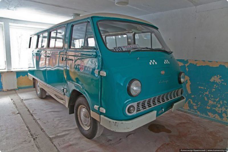 Важная профессия: РАФ-977Д в качестве маршрутного такси СССР, авто, история, маршрутки, факты