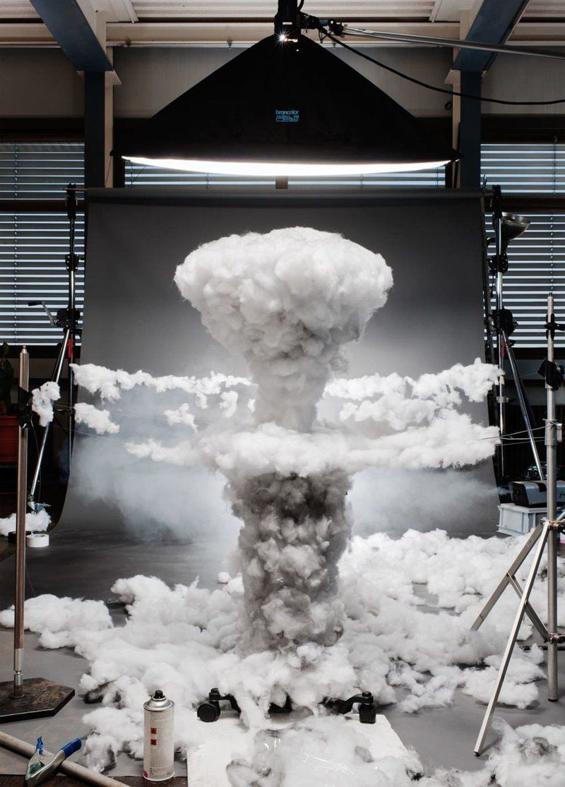 Атомный взрыв над Хиросимой искусство, исторические фото, красота, миниатюра, своими руками, художники