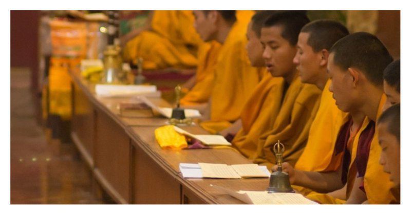 Мы вас заставим любить родину! Тибетских монахов отправили на специальные курсы ynews, КНР, курсы, родина, тибет