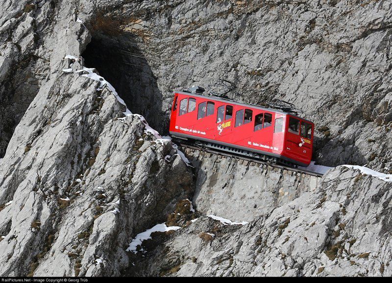 Пилатусбан — самая крутая железная дорога в мире горы, поезд, швейцария