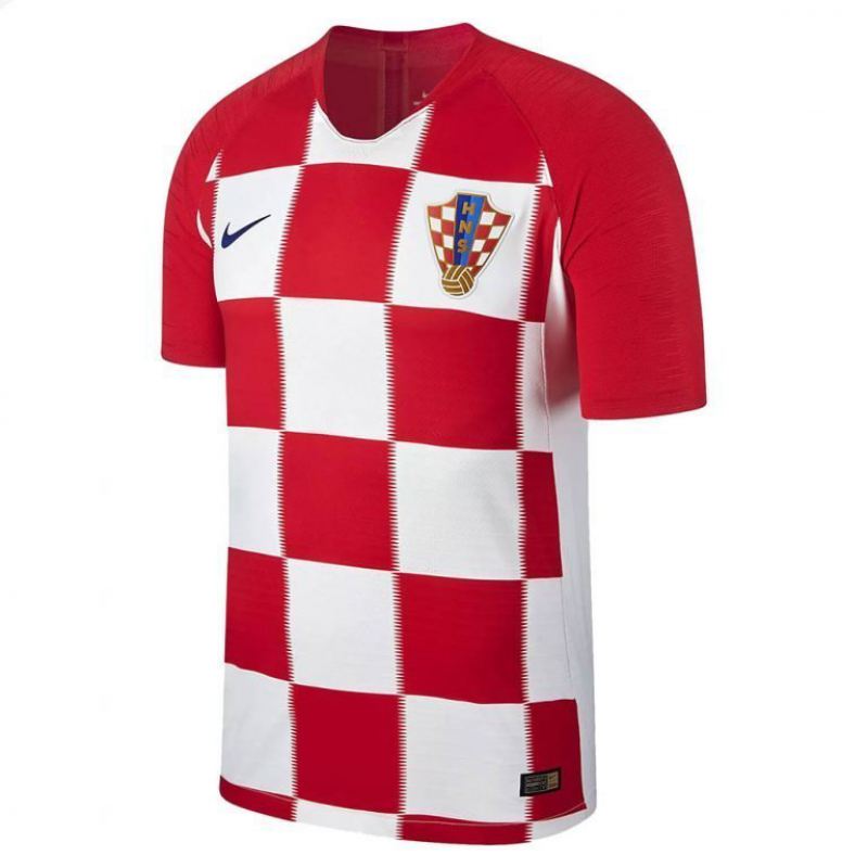 Форма для домашних матчей сборной Хорватии спорт, футбол., чм-2018
