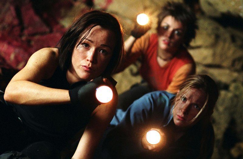 «Спуск» (The Descent, Великобритания, 2005 год) кино, ужасы, фильмы, фишки-мышки, что посмотреть