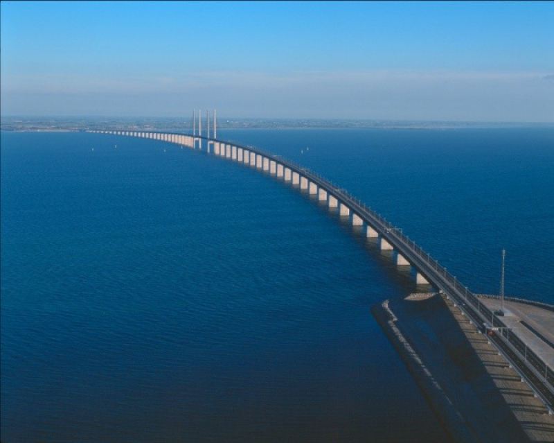 Уникальный мост через пролив Эресун 