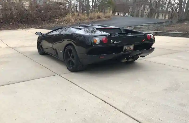 Отличная реплика Lamborghini Diablo построенная на базе Honda