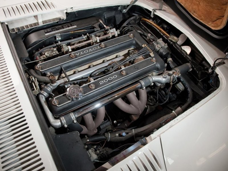 Toyota 2000GT Targa 1966: несостоявшийся автомобиль–актер 
