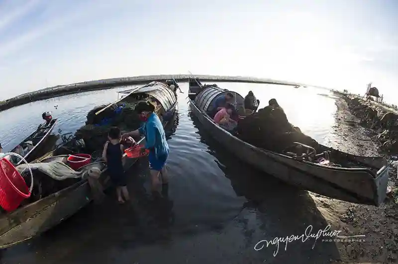 Мирная рыбацкая деревушка в Хюэ, Вьетнам