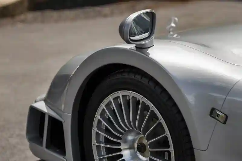 Mercedes-Benz AMG CLK GTR из 90-х дороже, чем новый Mercedes-AMG Project One