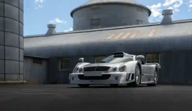 Mercedes-Benz AMG CLK GTR из 90-х дороже, чем новый Mercedes-AMG Project One