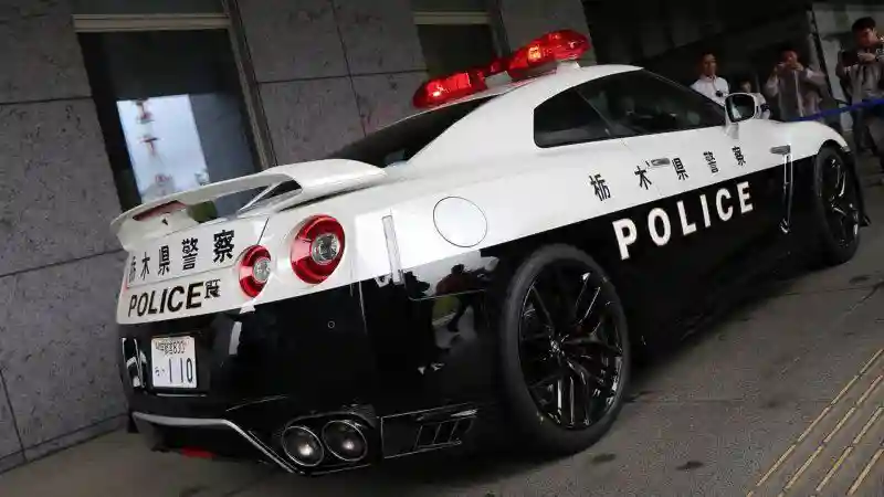 Nissan GT-R на службе закона на своей Родине