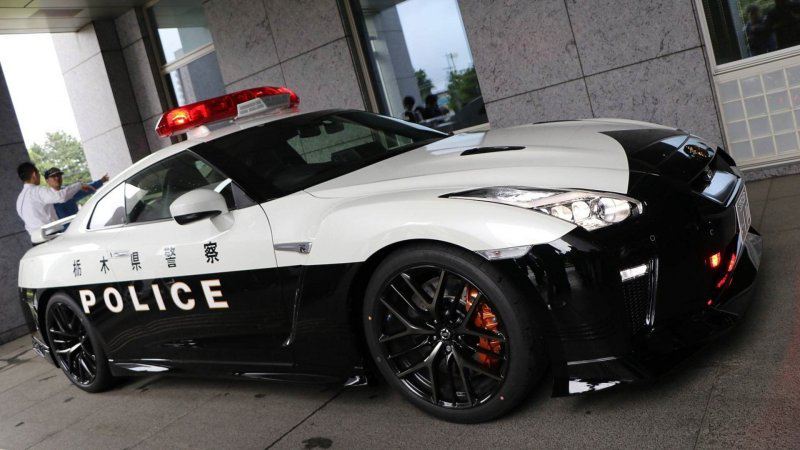 Nissan GT-R на службе закона на своей Родине