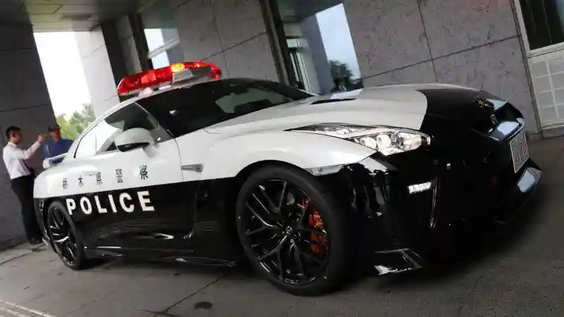 Nissan GT-R на службе закона на своей Родине