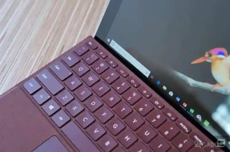 Microsoft представила планшет Surface Go за $399