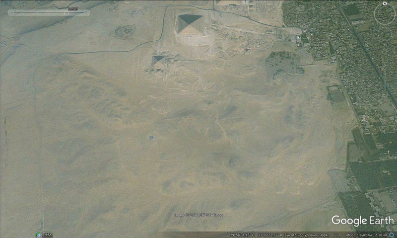 Что закопали на плато Гизы, рядом с пирамидами ?!?