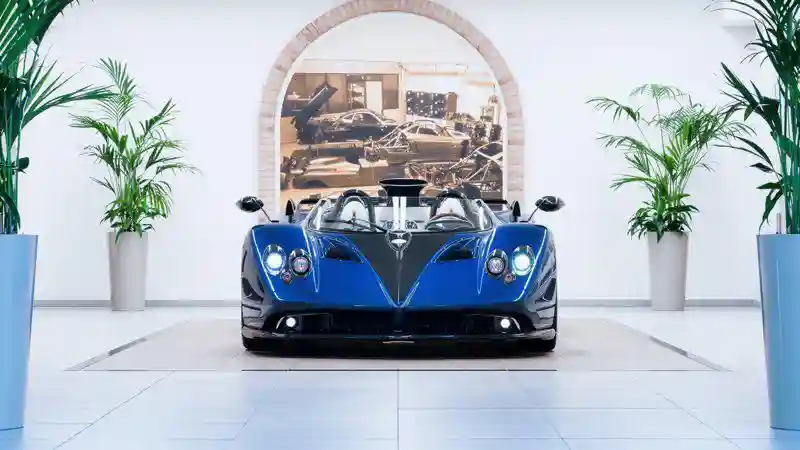 Pagani Zonda HP Barchetta - суперкар который стоит больше миллиарда рублей