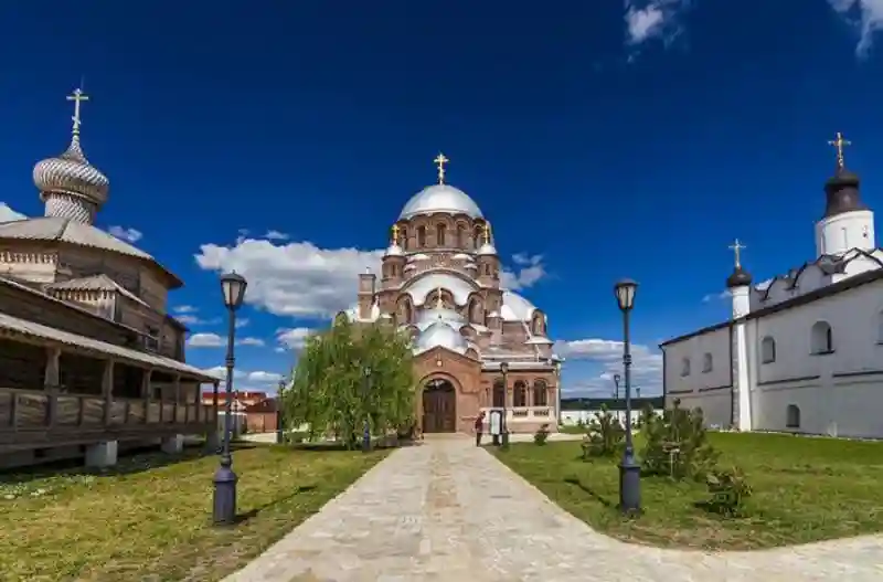 Населенные пункты, где автомобили уже не популярны