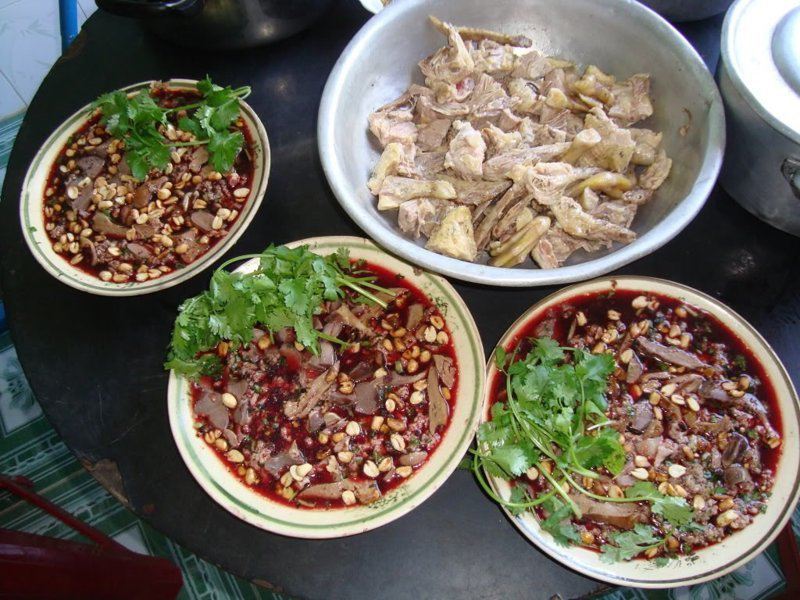 Сырые вьетнамские блюда, от которых иностранцев охватывает ужас