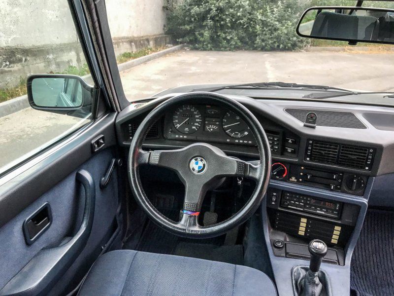 BMW 535i E28 Акула: таких уже не делают