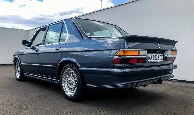 BMW 535i E28 Акула: таких уже не делают