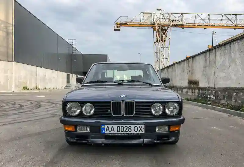 BMW 535i E28 Акула: таких уже не делают