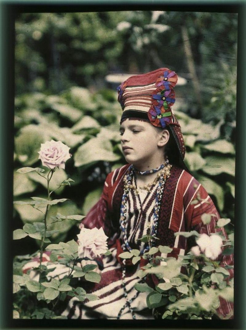 Дореволюционные цветные снимки от Петра Веденисова