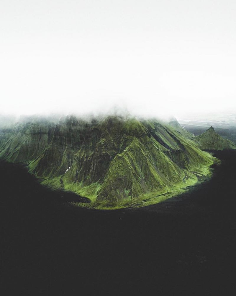 Исландия с высоты на аэрофотоснимках Бенджамина Хардмана