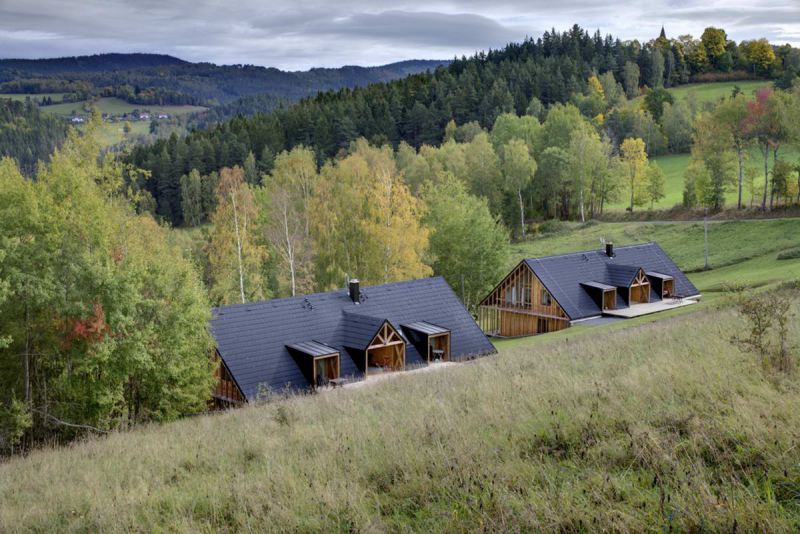 Два одинаковых дома для отдыха в Чехии