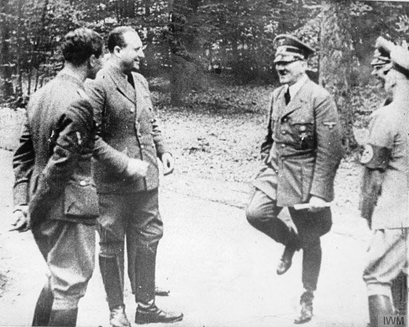 Частная жизнь Адольфа Гитлера глазами разведки