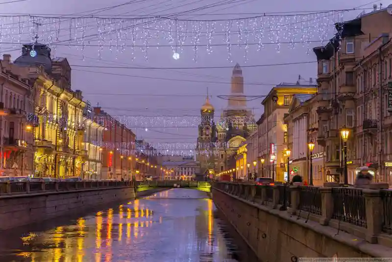 Санкт-петербург в ожидании праздника