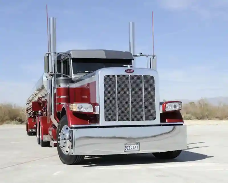 Тюнингованные грузовики Peterbilt, от которых дух захватывает