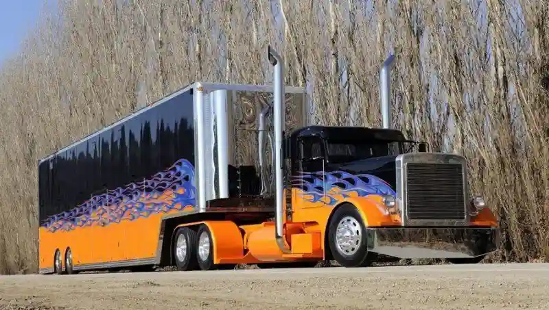 Тюнингованные грузовики Peterbilt, от которых дух захватывает