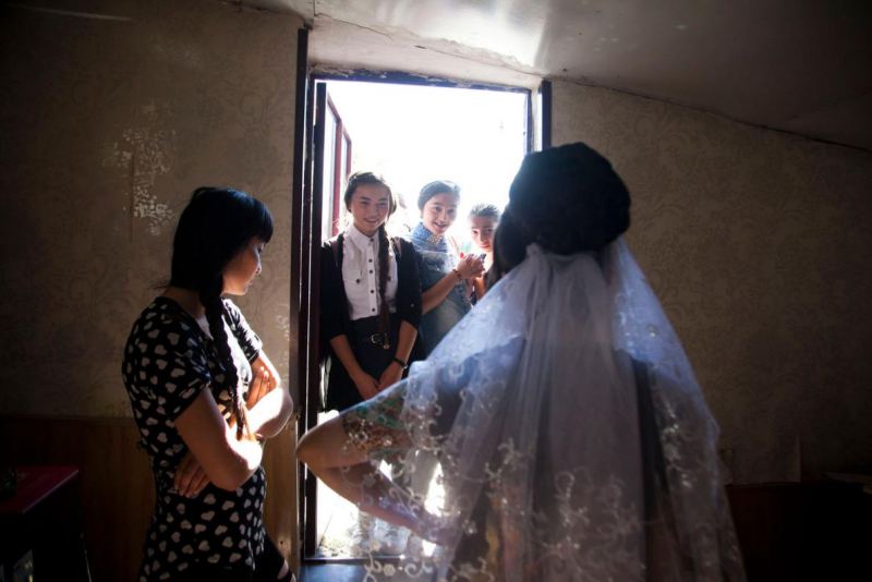 Жизнь несовершеннолетних невест в Грузии