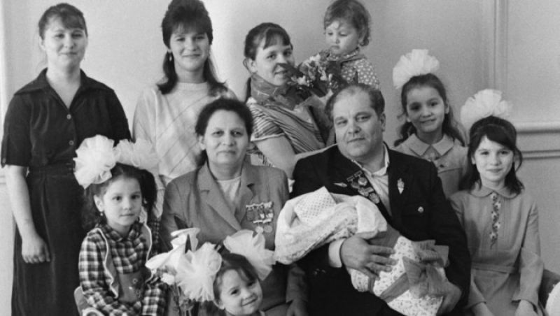 Семья и личная жизнь советских граждан