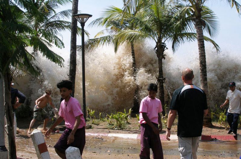 Чем отличаются ураган, цунами и тайфун