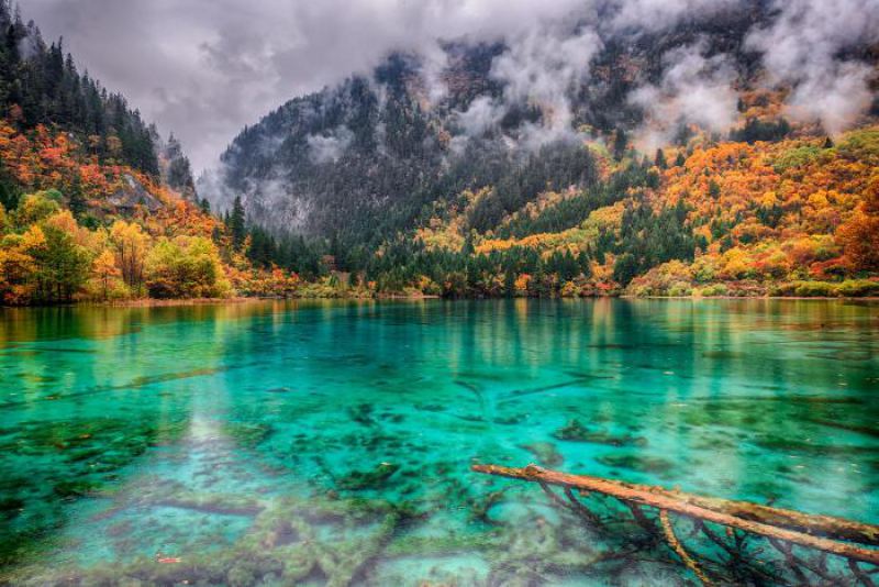 ТОП-10 самых красивых естественных озер в мире (9 фото)