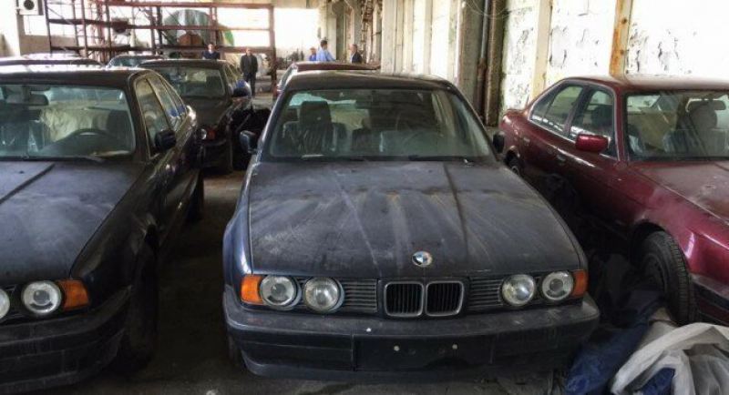 Болгары забыли на складе новые BMW на 25 лет