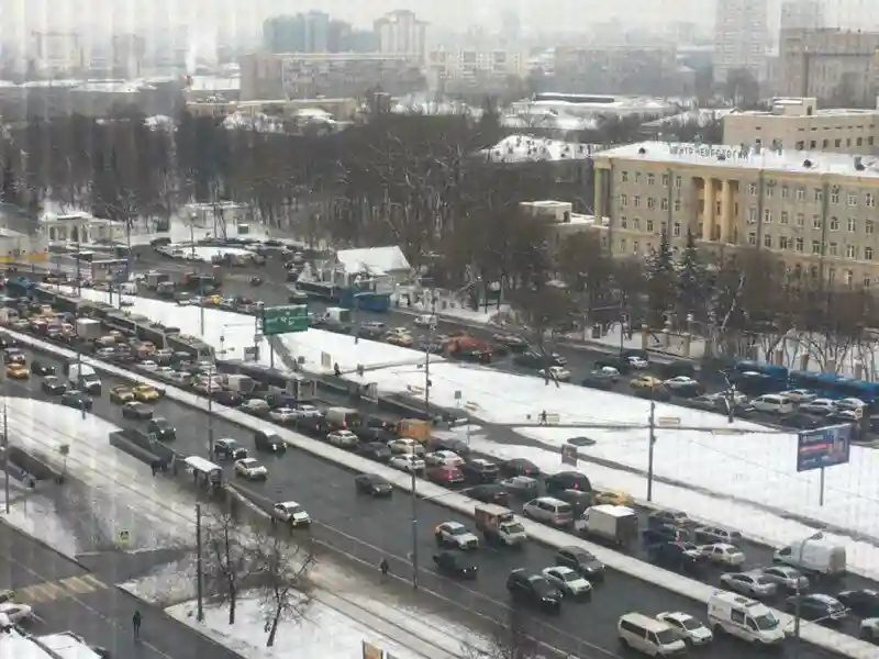 Вода была цвета какао: очевидцы поделились фото и видео потопа