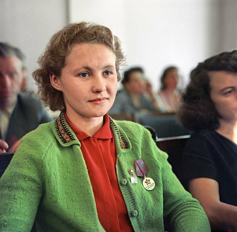 Несколько снимков из советской жизни