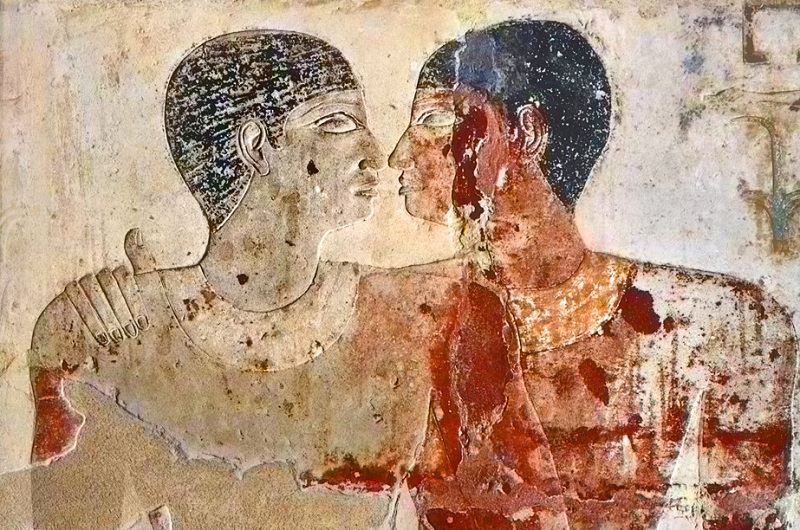 "Пропаганда на страницах учебника истории". Как смотрели на гомосексуализм в древних культурах?