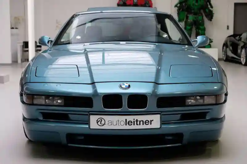 BMW 840Ci Individual E31 в превосходном состоянии продают в Голландии